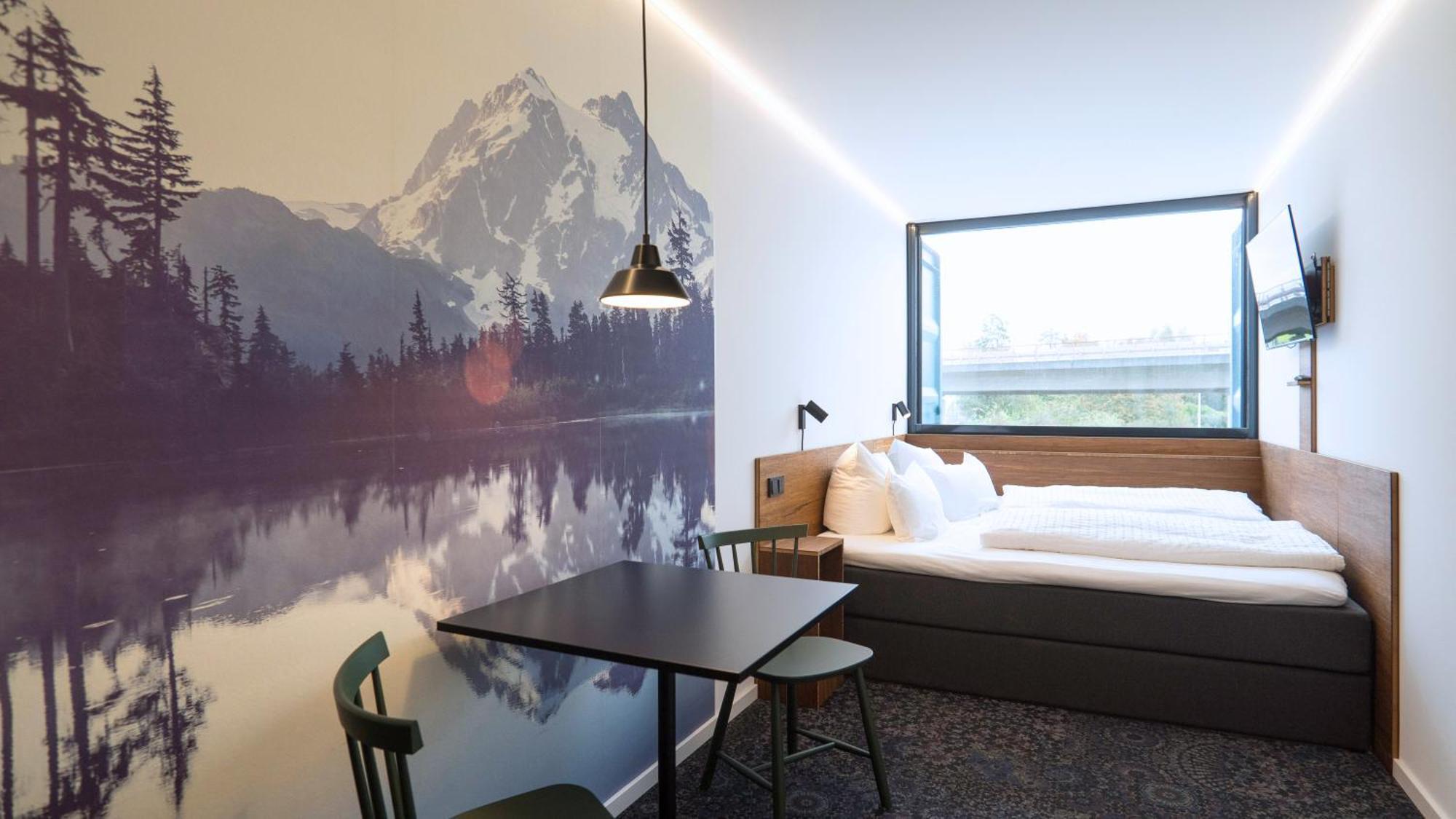 Tin Inn - Heinsberg - Das Hotel Aus Hochwertig Ausgebauten Ueberseecontainern Exteriér fotografie